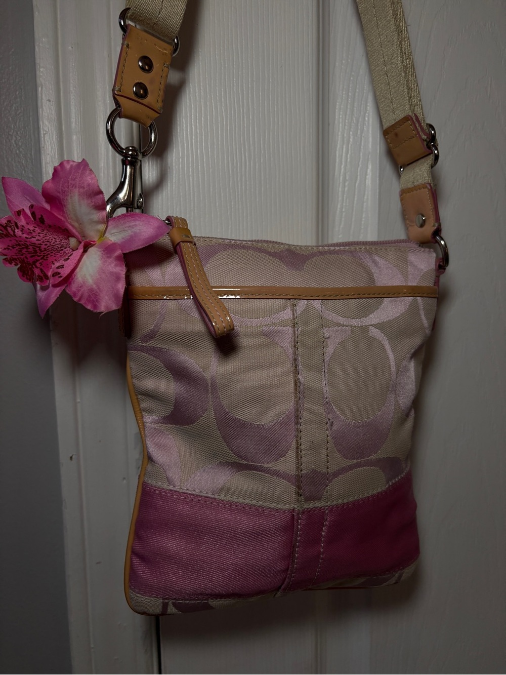 y2k pink coach swingpack